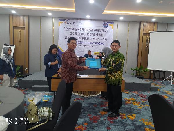 SMK Batik 2 Surakarta: Semakin Unggul, Siap Bersaing