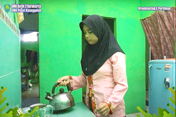 Tim BMC Mewakili SMK Batik 2 Surakarta Mengikuti Lomba Video Pendek Kreatif Tingkat Nasional