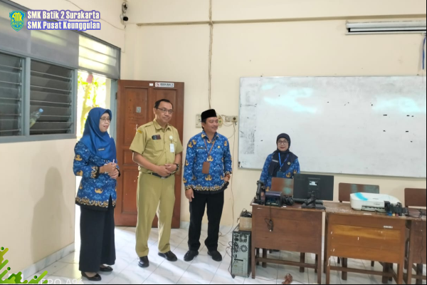 Verifikasi Pembukaan Kembali Program Keahlian Akuntansi dan Program Keahlian Pemasaran 
