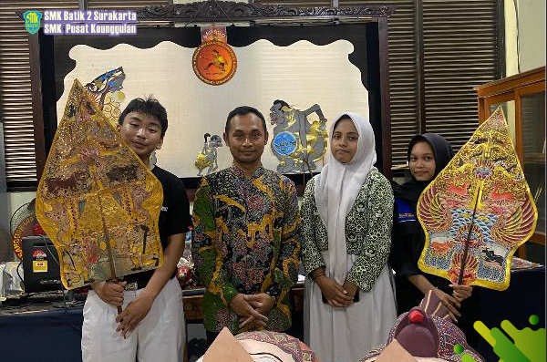 Foto Siswa mengikuti FLS3N